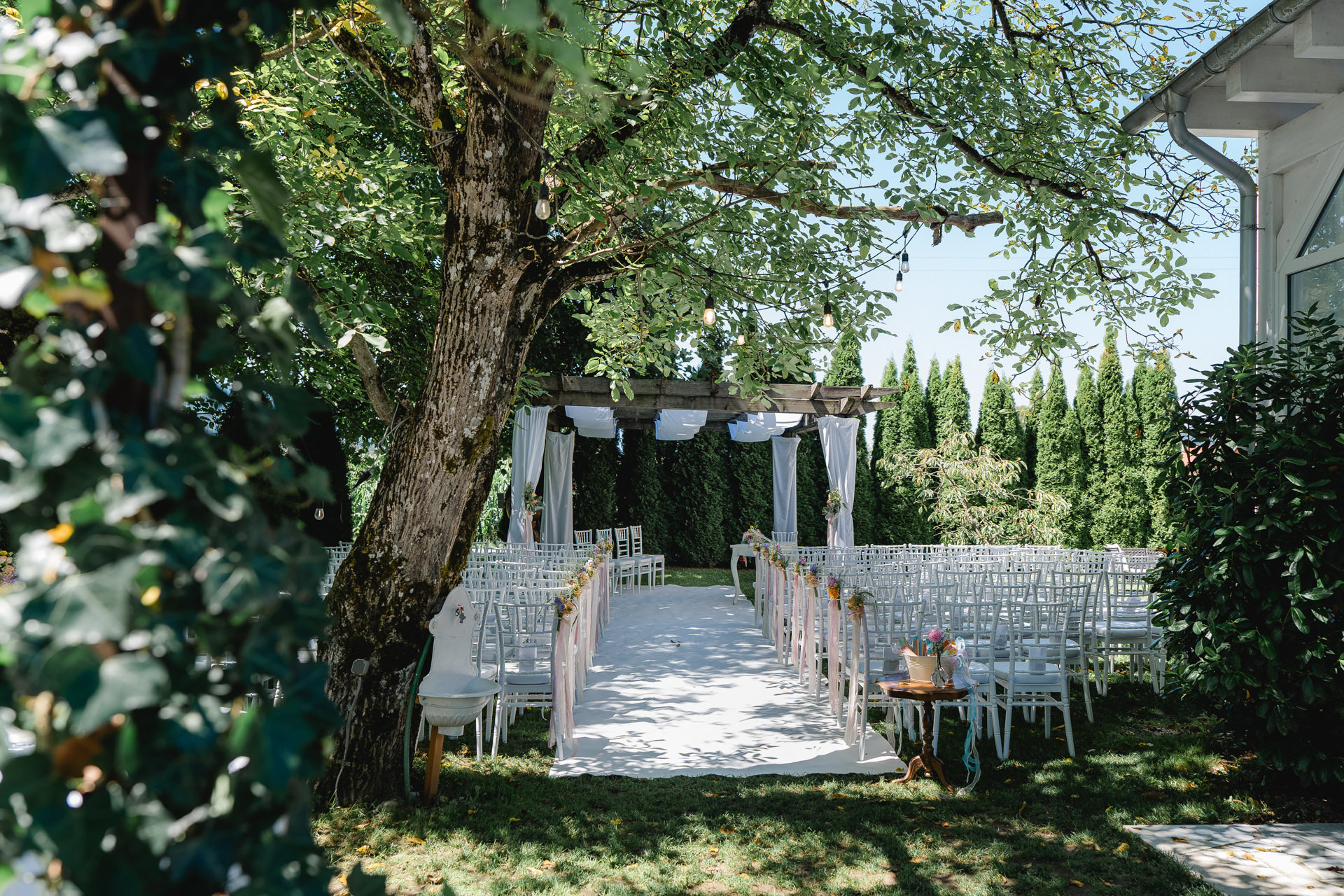 alte-schule-hochzeit_vanja-und-thomas0007.jpg
