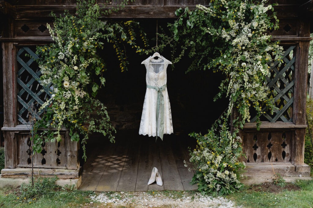 heiraten-hochzeit-schloss-lichtengraben-mit-isabella-floristik-und-tanja-und-josef0003-1024x683.jpg