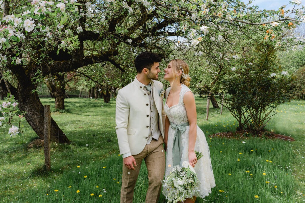 heiraten-hochzeit-schloss-lichtengraben-mit-isabella-floristik-und-tanja-und-josef0009-1024x683.jpg