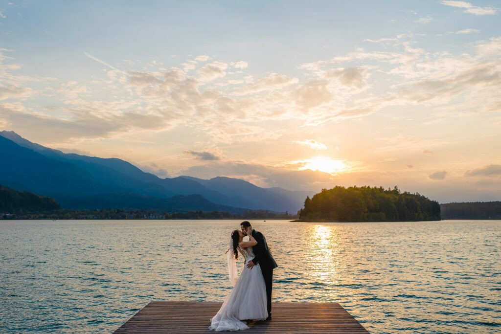 hochzeitsfotograf_villach_hochzeitsfotos_faakersee_seeleiten_0013-1024x683.jpg